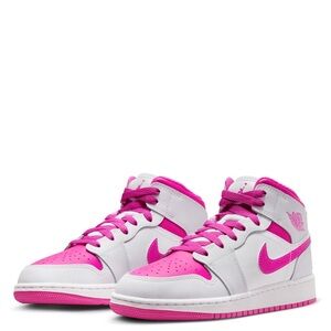 JORDAN
GRADE SCHOOL AIR JORDAN 1 MID
Girls – Iris Whisper/Fire Pink-white